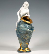 ROSENTHAL KRONACH BAUER FIGUR