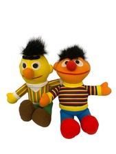 Ernie und Bert Sesamstraße | Plüsch Plüschtier Kuscheltier Figuren Puppen 30 cm
