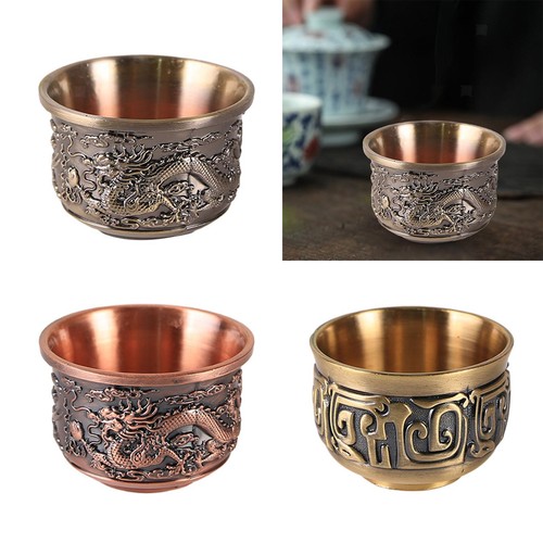 Metall-Schnapsglas