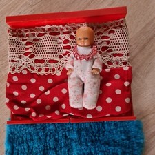 ⭐ 2 Puppenstuben-Betten mit 1 Puppe bespielter guter Zustand siehe Fotos⭐