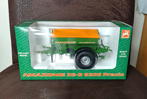 Universal hobbies amazone - universal, za-b