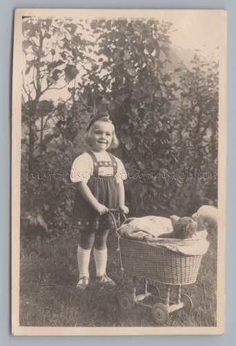 Mädchen mit puppe - mit, &