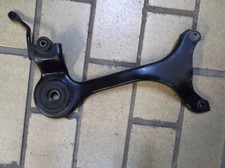 Schwinge rechts Auspuffhalter Kymco Super 8  25/50 ab Bj.2008 4 Takt