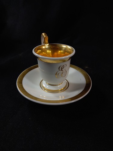 Tasse unter porzellan - unter,
