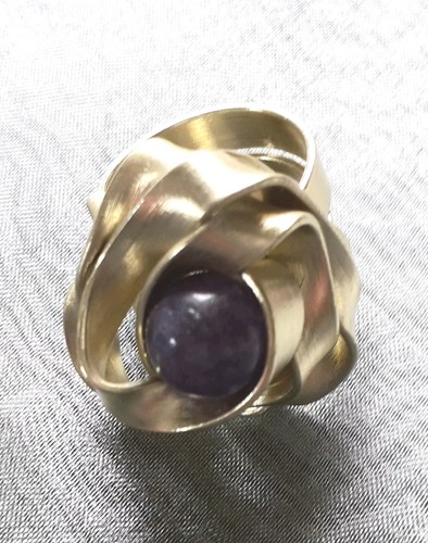 Handgefertigter ring - handgefertigter,