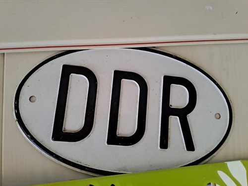 Ddr schild trabant wartburg - ddr,