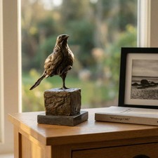 Bronzefigur Vogel, patiniert