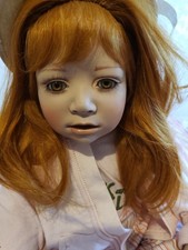 christine orange puppe