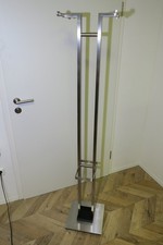 Freistehende Garderobe ATACIO