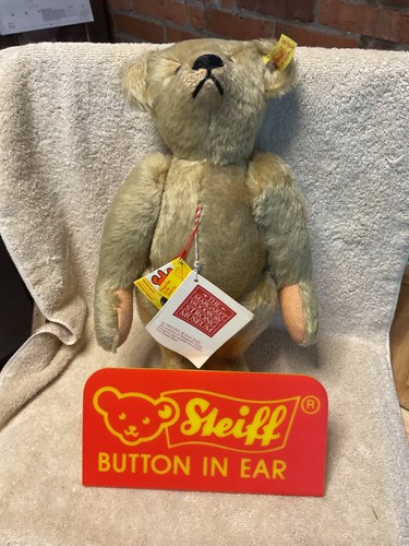 Steiff woodbury strong musem - woodbury-strong,
