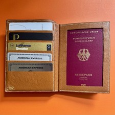 HERMES Paris Passport Cover Und travel wallet