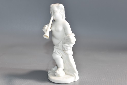 Putto mit flöte nymphenburg - putto,