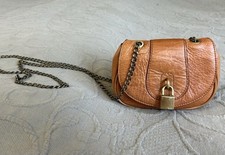 BANANA REPUBLIC süße kleine Umhänge-Tasche / Handtasche /Handytasche, Echt-Leder