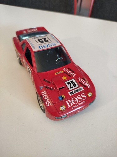1 18 modellautokonvolut - 1:24, 1:18