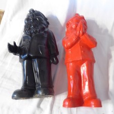 2 Stück alte Gartenzwerge aus Kunststoff  (WP)