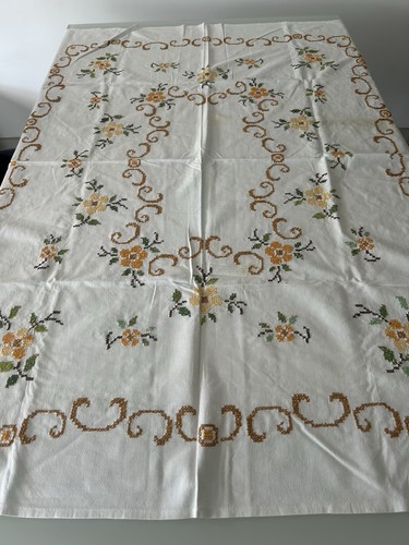Alte bestickte tischdecke - bestickte,