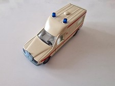 SIKU 1928 MERCEDES 260E W124 BINZ KRANKENWAGEN RTW B7 MINT