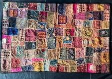 Indischer Wandbehang Teppich Patchwork Stickerei Perlen Textilkunst Vintage Boho