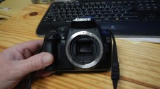 Foto Kamera Canon EOS 1100D Nur Body