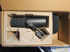 Shure SM7B Dynamisches Sprecher- und Recording-Mikrofon