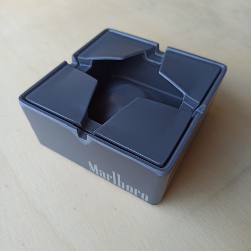 Marlboro aschenbecher - aschenbecher, /