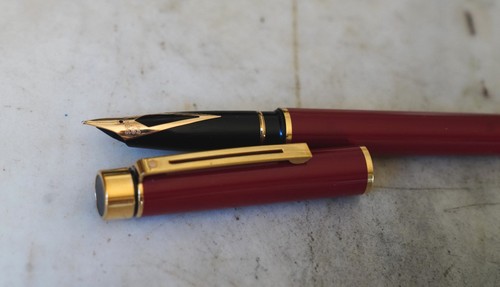 Prächtiger sheaffer targa rot - prächtiger,