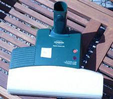 Vorwerk Teppich-Bürste 340 plus Polster-Rundbürste und zwei Polsterdüsen