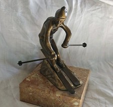 Figur Metall Skifahrer auf