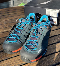 Salewa Damen WS MTN Trainer GTX EU 41 UK 7,5 neu mit Karton Carbon/Pagoda