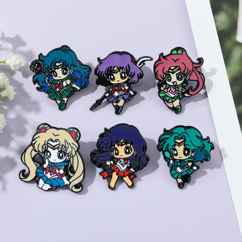 Sailor moon anstecker - moon, brosche
