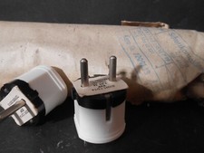 neuw. DDR Stecker  alt NOS  Feuchtraum Steckdose Schalter  220V Ruhla  Bakelit