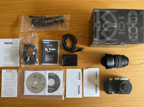 Pentax marc newson - marc,