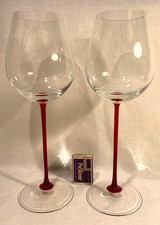 2 x Burgunder Glas; Kisslinger; Rattenberg; Tirol; Österreich; Vino colore rot !