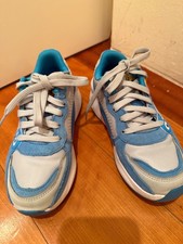 Puma Turnschuhe Sesamstraße - Größe 33 - kaum getragen - wie neu 