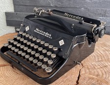 Antike Schreibmaschine