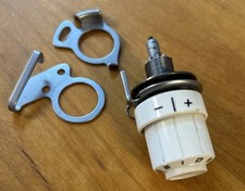 Ersatzteil für Singer Nähmaschine Oberfadenspannung Fadenspanner  Gebraucht