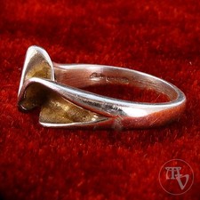 Modernist Damenring von Quinn