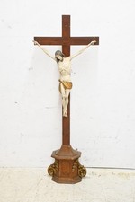 C25V06- Großes Standkreuz Kruzifix Holz geschnitzt und gefasst