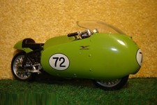 1:24 Moto Guzzi 350 Bialbero