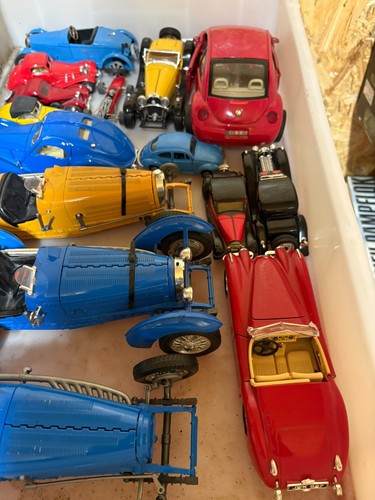 Konvolut modellautos 1 - modellautos, 1:18