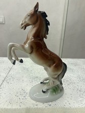 Figur Porzellan, Tschechoslowakei. royal dux. Pferdeaufzucht auf