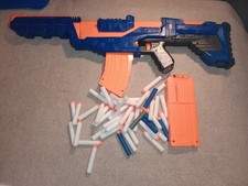 Nerf N-Strike Elite Delta Trooper Blaster +Darts + 2 Magazine