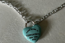 Tiffany return to - &,