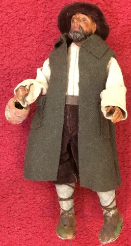 Bekleidete krippenfigur aus - bekleidete,