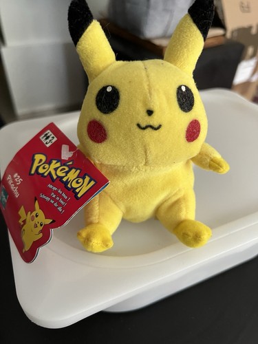 Pokémon pikachu plüschtier - pikachu,