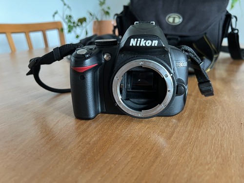 Nikon d3000 dslr spiegelreflex - dslr,