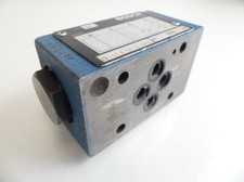 Bosch 0811 024 005 Hydraulik-Magnetventil Wegeventil p= 250 bar