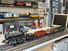 MÄRKLIN Spur 1 ant. rest.el. Blechspielzeugeisenbahn  -  GÜTERZUG " STARTSET "