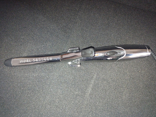 Vidal sassoon model - vidal,