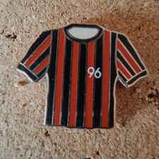 PIN HANNOVER 96  TRIKOT  1972